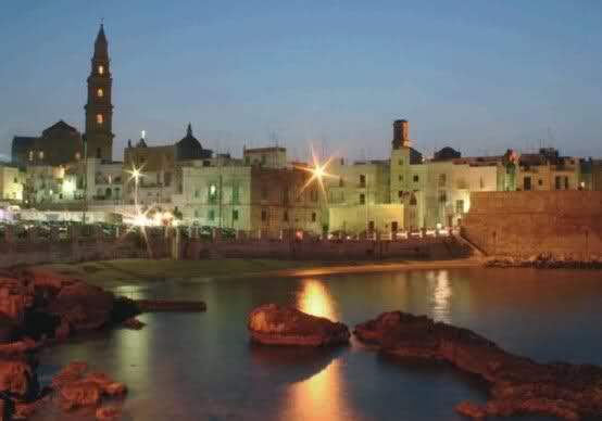 Monopoli Night Party